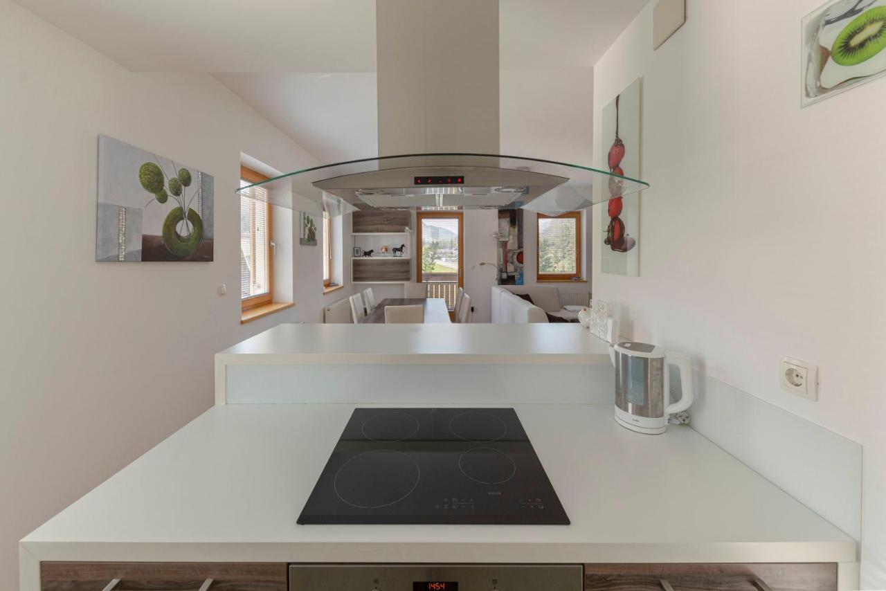 Sunee Apartment Kranjska Gora Exteriör bild